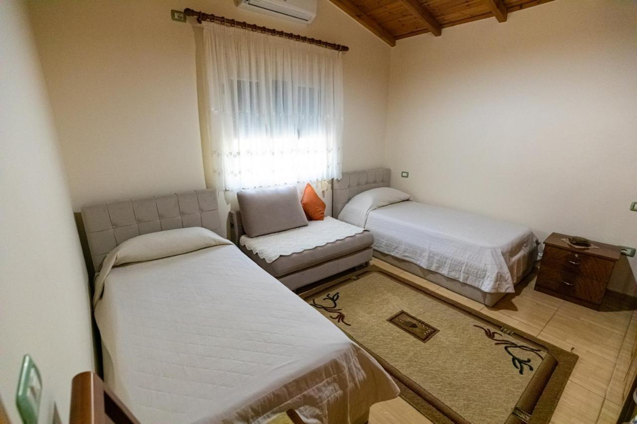 Vila Llano Влёра Экстерьер фото